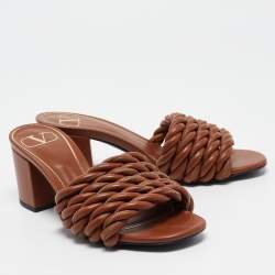 Pre Owned Valentino Brown Twisted Leather Slide Sandals Size 35