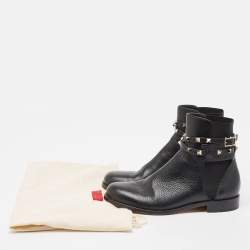 مملوكة مسبقًا Valentino Black Leather Rockstud Ankle Length Boots Size 37