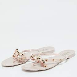 Pre Owned Valentino Water Pink Rubber Bow Detail Rockstud Flip Flops Size 38
