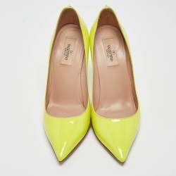 Pre Owned Valentino Neon Yellow Patent Leather One Rockstud Pumps Size 38.5