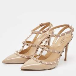 Pre Owned Valentino Beige Patent and Leather Rockstud Pumps Size 39