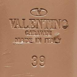 Pre Owned Valentino Beige Patent and Leather Rockstud Ankle Strap Pumps Size 39