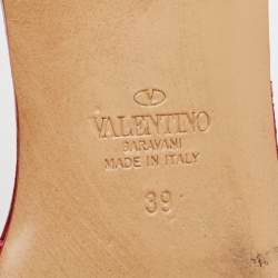 Pre Owned Valentino Red/Cream Canvas and Leather Flat Slides Size 39