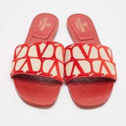 Pre Owned Valentino Red/Cream Canvas and Leather Flat Slides Size 39