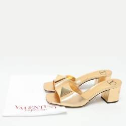 Pre Owned Valentino Gold Leather One Stud Slide Sandals Size 36.5
