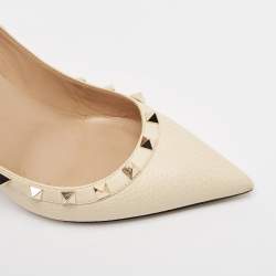 Pre Owned Valentino Cream Leather Rockstud Pointed Toe Pumps Size 37.5