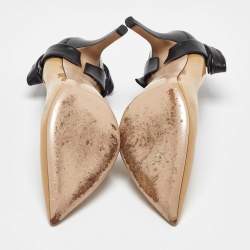 Valentino Beige/Black Leather and Patent Bow Pointed Toe Pumps Size 38.5
