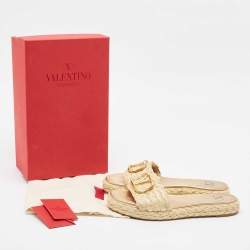 Pre Owned Valentino Beige Raffia Escape V logo Flat Sandals Size 40