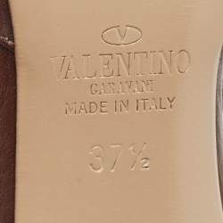 Pre Owned Valentino Brown Leather Rockstud Pumps Size 37.5