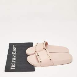 Pre Owned Valentino Pink Rubber Rockstud Slides Size 38