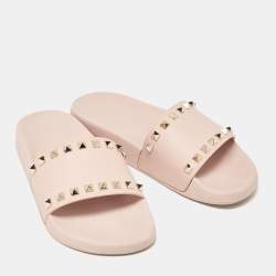 Pre Owned Valentino Pink Rubber Rockstud Slides Size 38