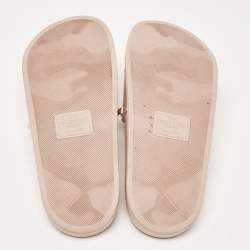 Pre Owned Valentino Pink Rubber Rockstud Slides Size 38