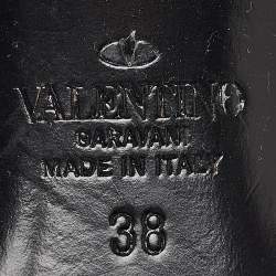 Pre Owned Valentino Cream Leather Roman Stud Pumps Size 38