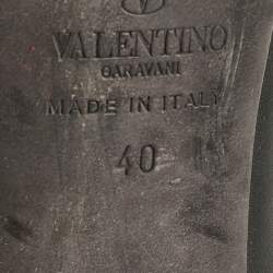 Pre Owned Valentino Black Leather Rockstud Pumps Size 40