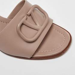 Pre Owned Valentino Dusty Pink Leather Escape V logo Slide Sandals Size 40.5