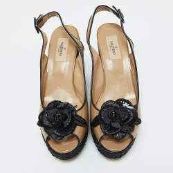 Valentino Beige/Black Patent Leather Rose Embellished Espadrille Wedge Sandals Size 39