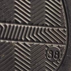 Pre Owned Valentino Black Jelly Escape V Logo Thong Flat Sandals Size 38