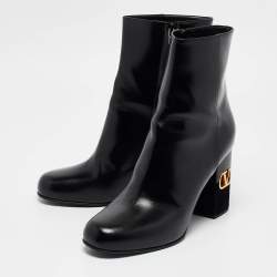 Pre Owned Valentino Black Leather V-logo Ankle Booties Size 41