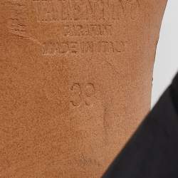 Pre Owned Valentino Black Leather Soul Rockstud Block Heel Ankle Strap Sandals Size 39