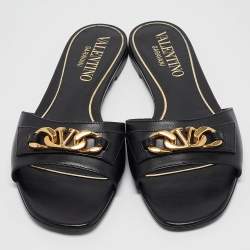 Pre Owned Valentino Black Leather VLogo Chain Flat Slides Size 38