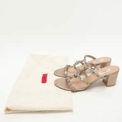 Pre Owned Valentino Metallic Gold Leather Rockstud Slide Sandals Size 40