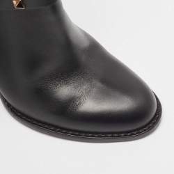 Pre Owned Valentino Black Leather Rockstud Ankle Boots Size 39
