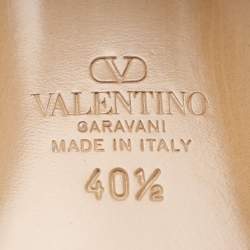 Pre Owned Valentino Silver Leather Rockstud Slide Sandals Size 40.5