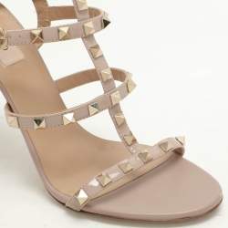 Pre Owned Valentino Beige Patent Leather Rockstud Ankle Strap Sandals Size 39.5