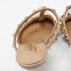 مملوكة مسبقًا Valentino Beige Leather Rockstud Pointed Toe Mules Size 36.5