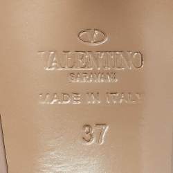 Pre Owned Valentino Beige Patent Leather Rockstud Pumps Size 37