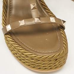 Pre Owned Valentino Green Leather Rockstud Wedge Sandals Size 38