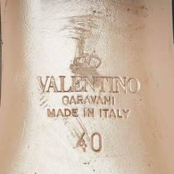 Pre Owned Valentino Black Leather Rockstud Ankle Strap Sandals Size 40