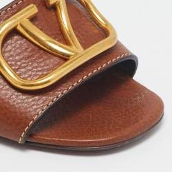 Pre Owned Valentino Brown Leather VLogo Slide Sandals Size 38.5