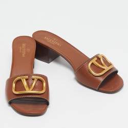 Pre Owned Valentino Brown Leather VLogo Slide Sandals Size 38.5