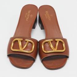 Pre Owned Valentino Brown Leather VLogo Slide Sandals Size 38.5