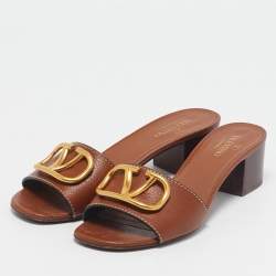 Pre Owned Valentino Brown Leather VLogo Slide Sandals Size 38.5