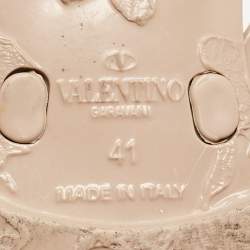 Pre Owned Valentino Beige Rubber Bow Rockstud Thong Flats Size 41