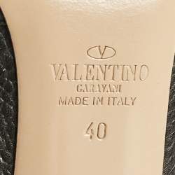 Pre Owned Valentino Black Leather Rockstud Ankle Strap Cage Sandals Size 40