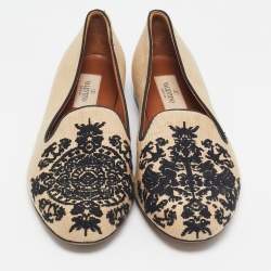 Pre Owned Valentino Beige/Black Fabric Smoking Slippers Size 37