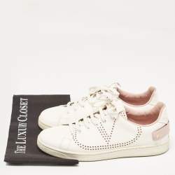 Valentino White Perforated Leather Backnet Rockstud Low Top Sneakers Size 40.5