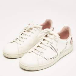 Valentino White Perforated Leather Backnet Rockstud Low Top Sneakers Size 40.5