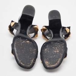 Pre Owned Valentino Black Leather Roman Stud Ankle Strap Sandals Size 39.5