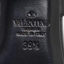 Pre Owned Valentino Black Leather Roman Stud Ankle Strap Sandals Size 39.5