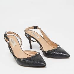 Pre Owned Valentino Black Snakeskin and Leather Rockstud Slingback Pumps Size 38.5