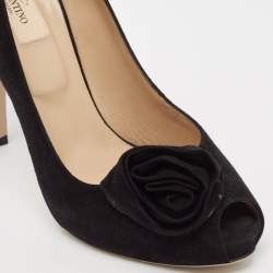 Pre Owned Valentino Black Suede Rose Peep Toe Pumps Size 39