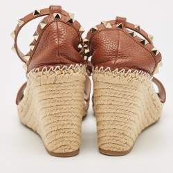 Pre Owned Valentino Brown Leather Rockstud Ankle Strap Espadrille Wedge Sandals Size 39