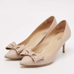 Pre Owned Valentino Beige Leather Rockstud Bow Pumps Size 41