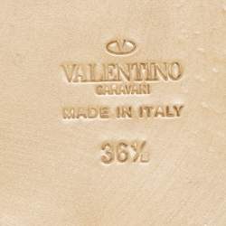 Pre Owned Valentino Beige Leather Rockstud Flat Slides Size 36.5