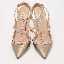 Pre Owned Valentino Gold/Beige Leather Rockstud Ankle Strap Pumps Size 38 