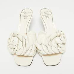 Pre Owned Valentino Off White Leather Atelier 03 Rose Edition Slide Sandals Size 36.5